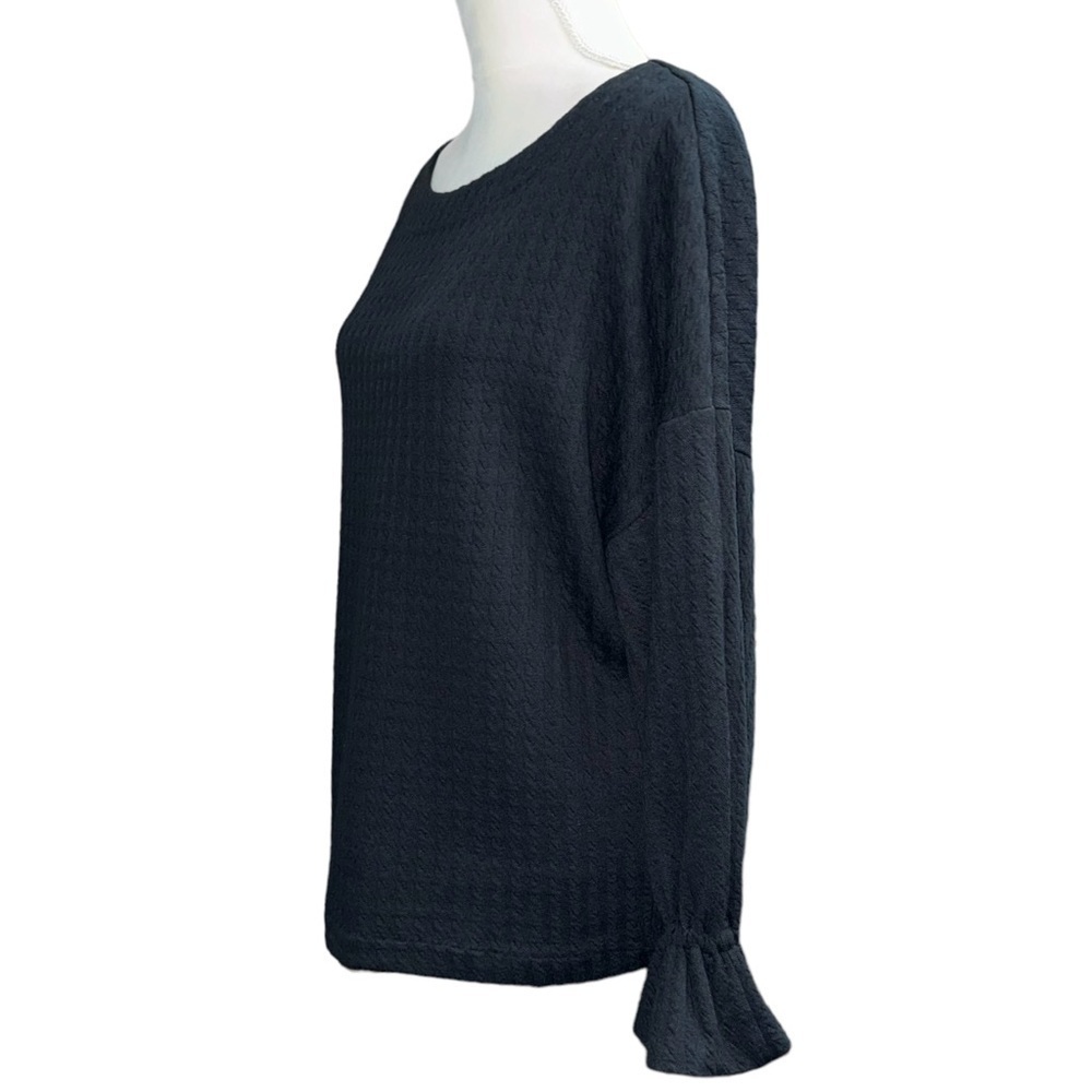 Belle Vere (NWT) black Long Sleeve Knit Top Size Medium - Picture 5 of 10